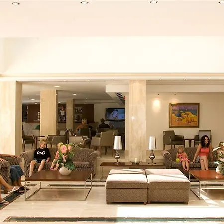 Playa Dorada Aparthotel 3*